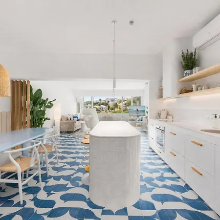 شقة Ocean By Endless Sun I Modern Comfort, Sea View, Wi-fi, Parking, Heating