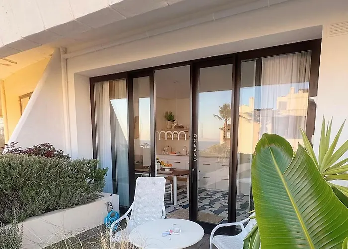 Ocean By Endless Sun I Modern Comfort, Sea View, Wi-fi, Parking, Heating * Lagos