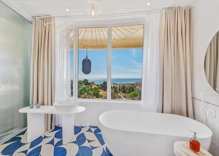 Appartement Ocean By Endless Sun I Modern Comfort, Sea View, Wi-fi, Parking, Heating Lagos