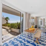 Ocean By Endless Sun I Modern Comfort, Sea View, Wi-fi, Parking, Heating *