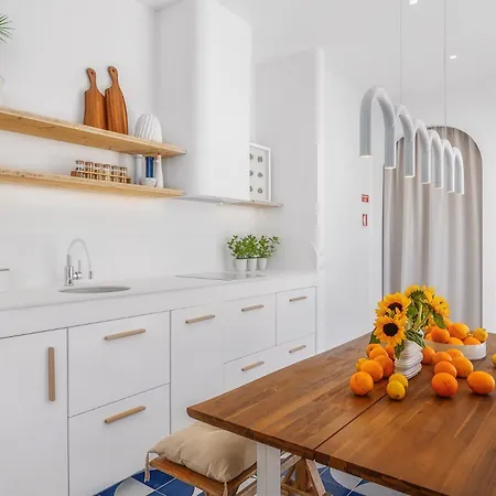 Ocean By Endless Sun I Modern Comfort, Sea View, Wi-fi, Parking, Heating Apartamento *