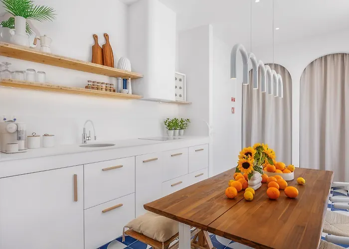 Ocean By Endless Sun I Modern Comfort, Sea View, Wi-fi, Parking, Heating Appartamento *